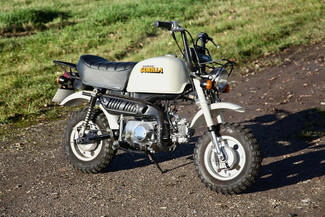 1992 Honda Motorcycles - Image 2 of 30