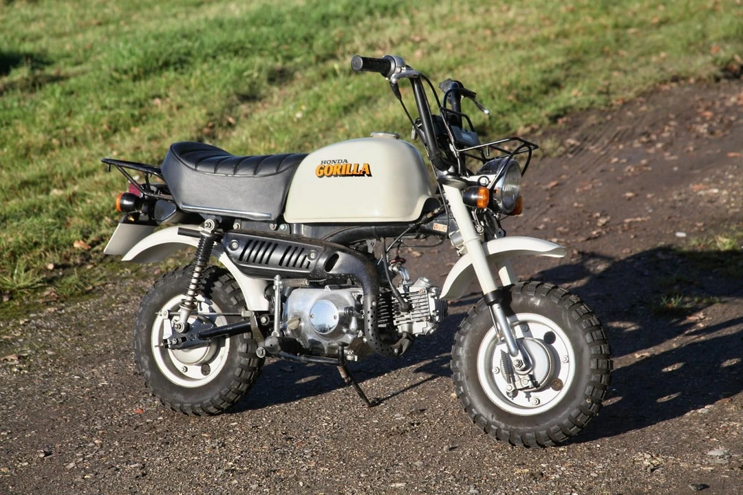 1992 Honda Motorcycles - Image 11 of 30