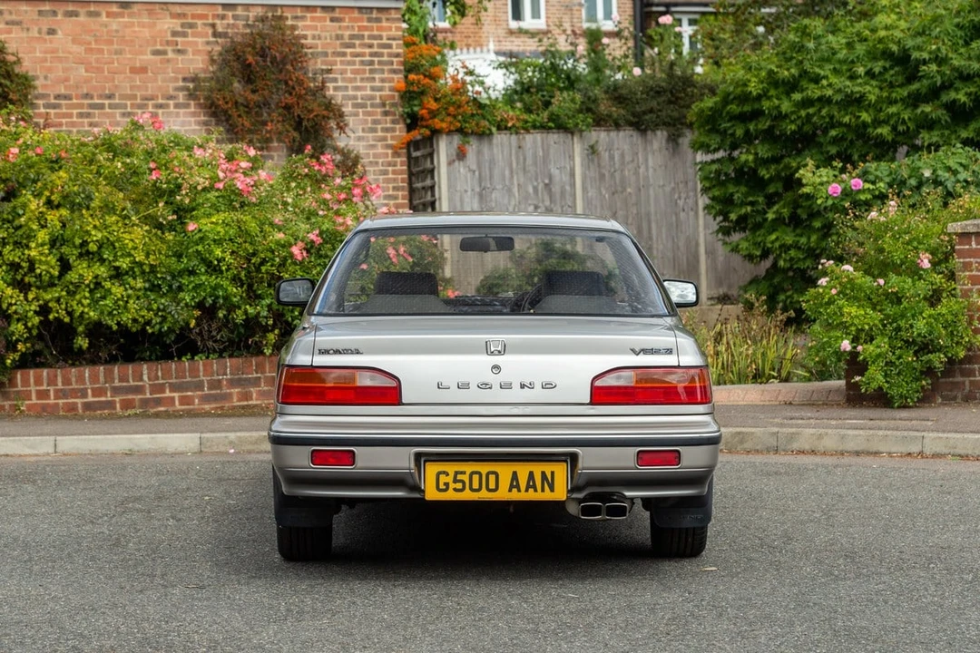 1989 Acura Legend 1st Gen - Image 11 of 30
