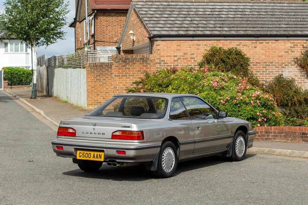 1989 Acura Legend 1st Gen - Image 13 of 30