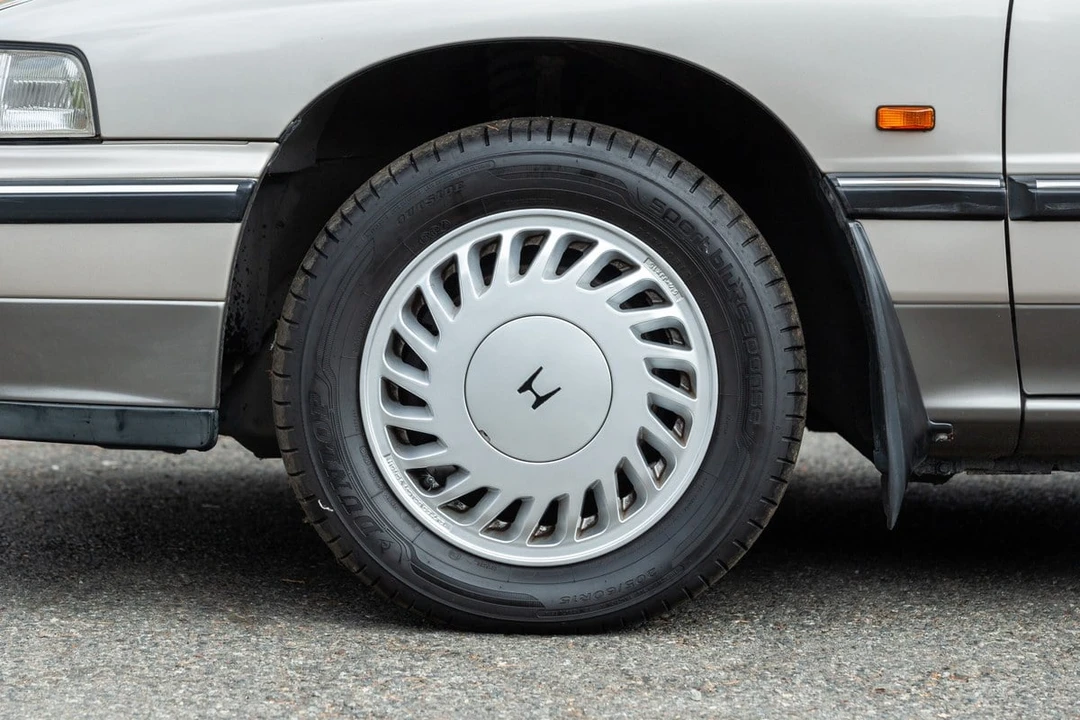1989 Acura Legend 1st Gen - Image 20 of 30