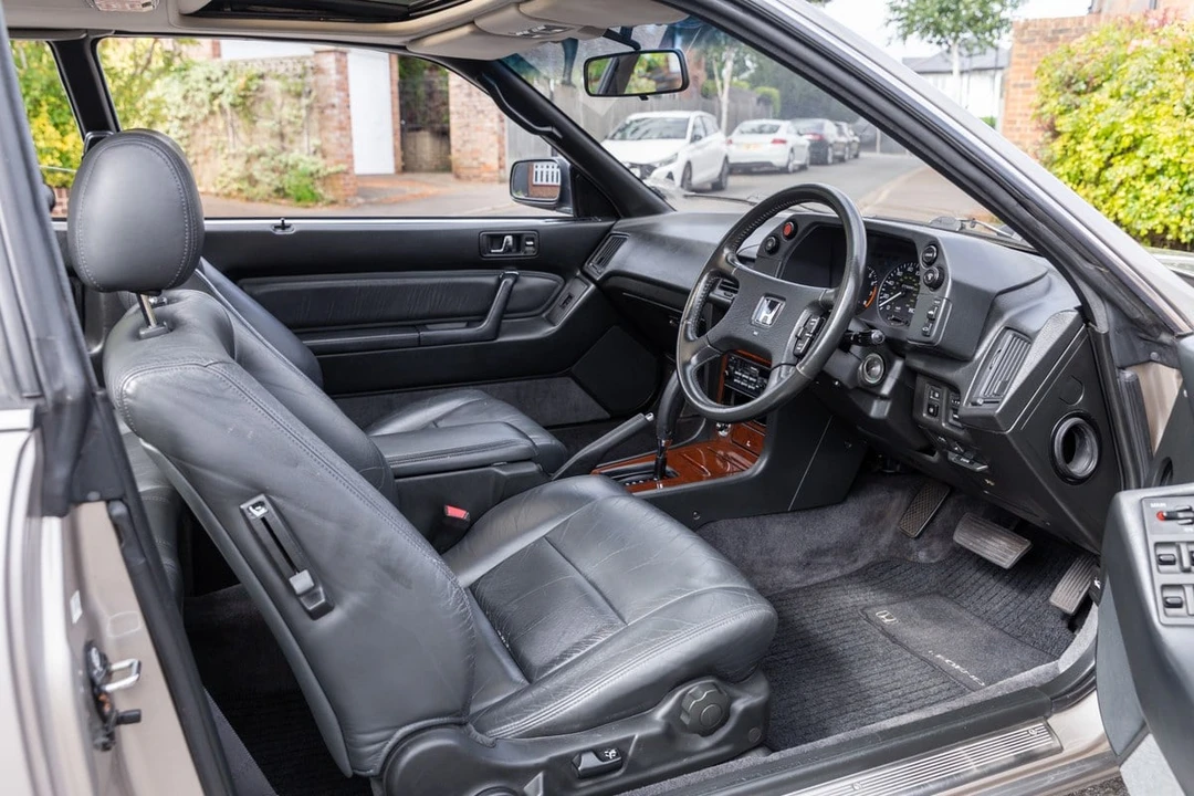 1989 Acura Legend 1st Gen - Image 24 of 30