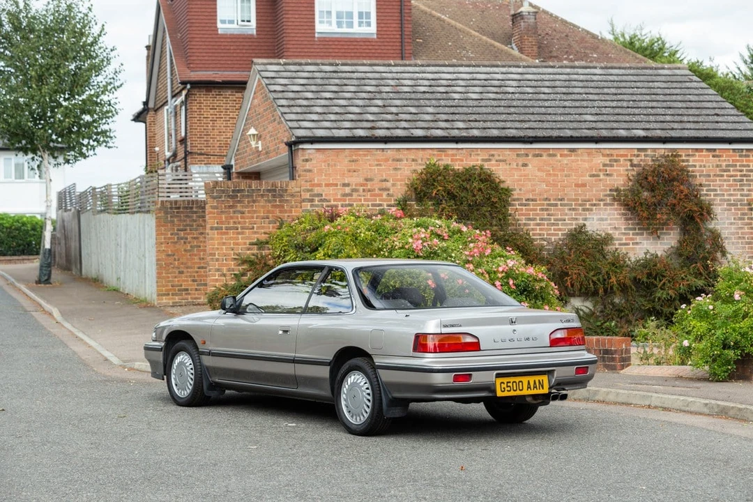 1989 Acura Legend 1st Gen - Image 8 of 30