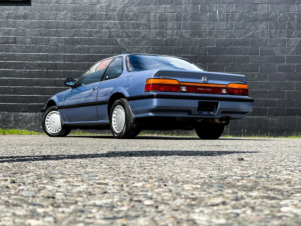 1989 Honda Prelude 3rd Gen - Image 4 of 31