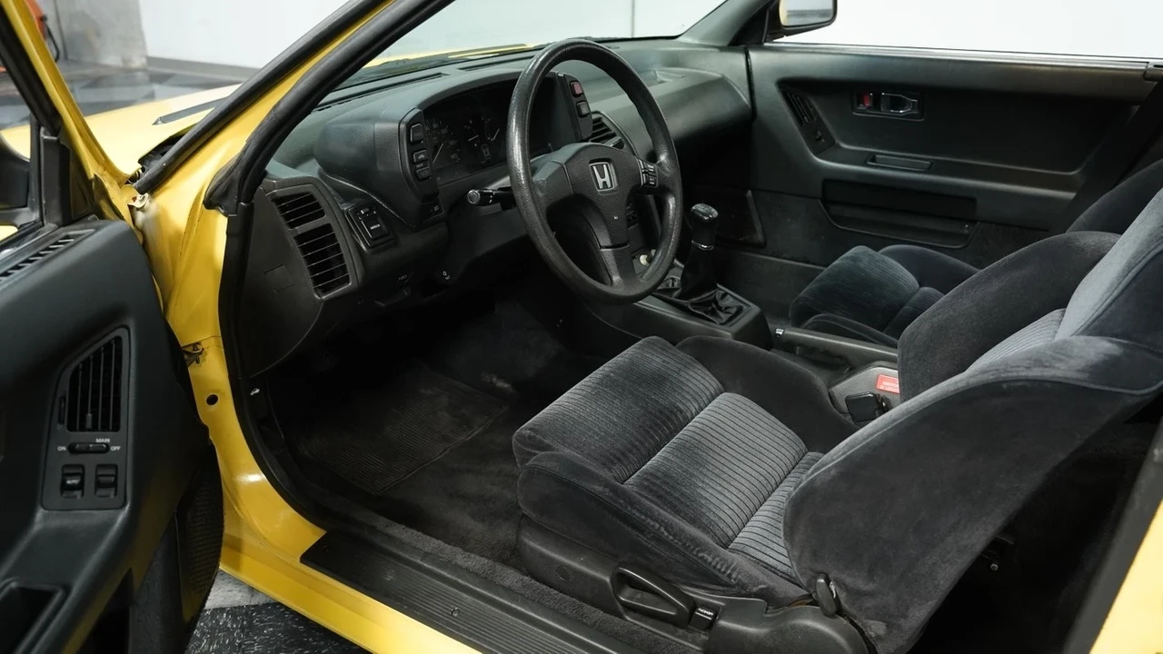 1989 Honda Prelude 3rd Gen - Image 5 of 12