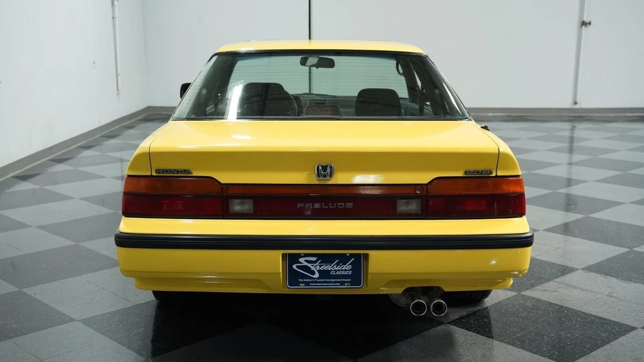 1989 Honda Prelude 3rd Gen - Image 10 of 12