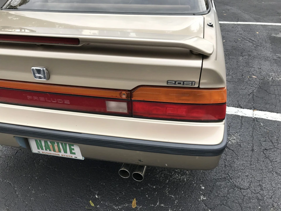 1989 Honda Prelude 3rd Gen - Image 29 of 31