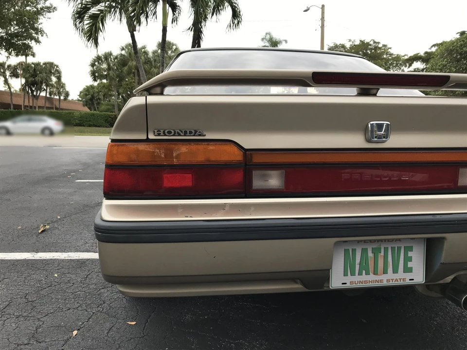 1989 Honda Prelude 3rd Gen - Image 27 of 31