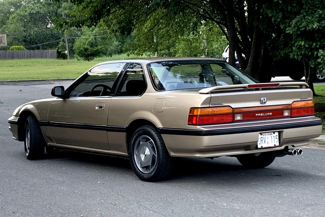 1989 Honda Prelude 3rd Gen - Image 6 of 7