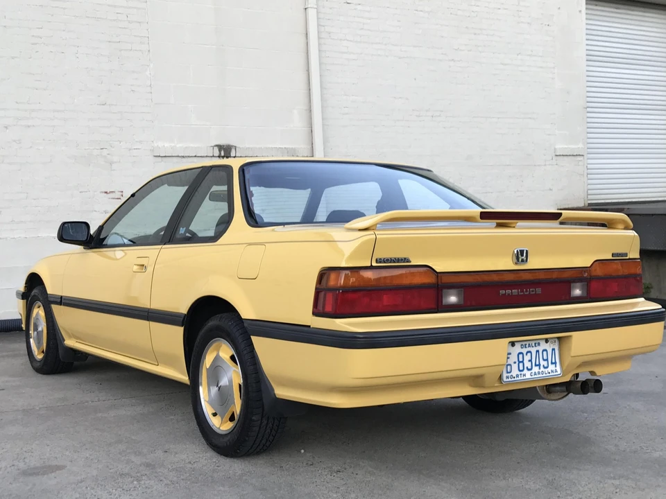1989 Honda Prelude 3rd Gen - Image 19 of 31