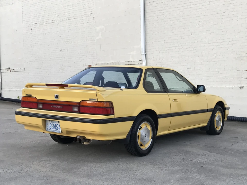 1989 Honda Prelude 3rd Gen - Image 23 of 31