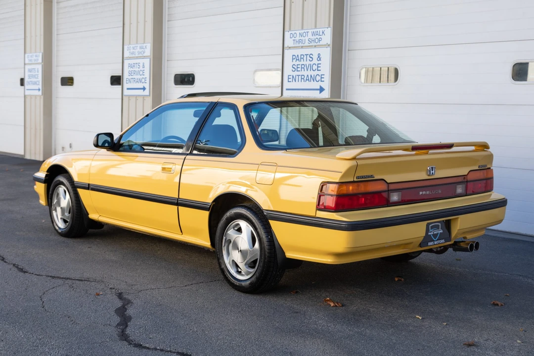 1989 Honda Prelude 3rd Gen - Image 8 of 31