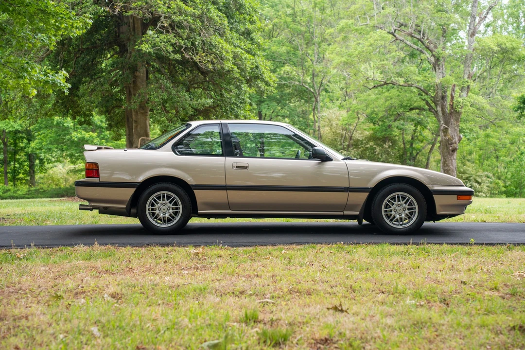 1989 Honda Prelude 3rd Gen - Image 4 of 31