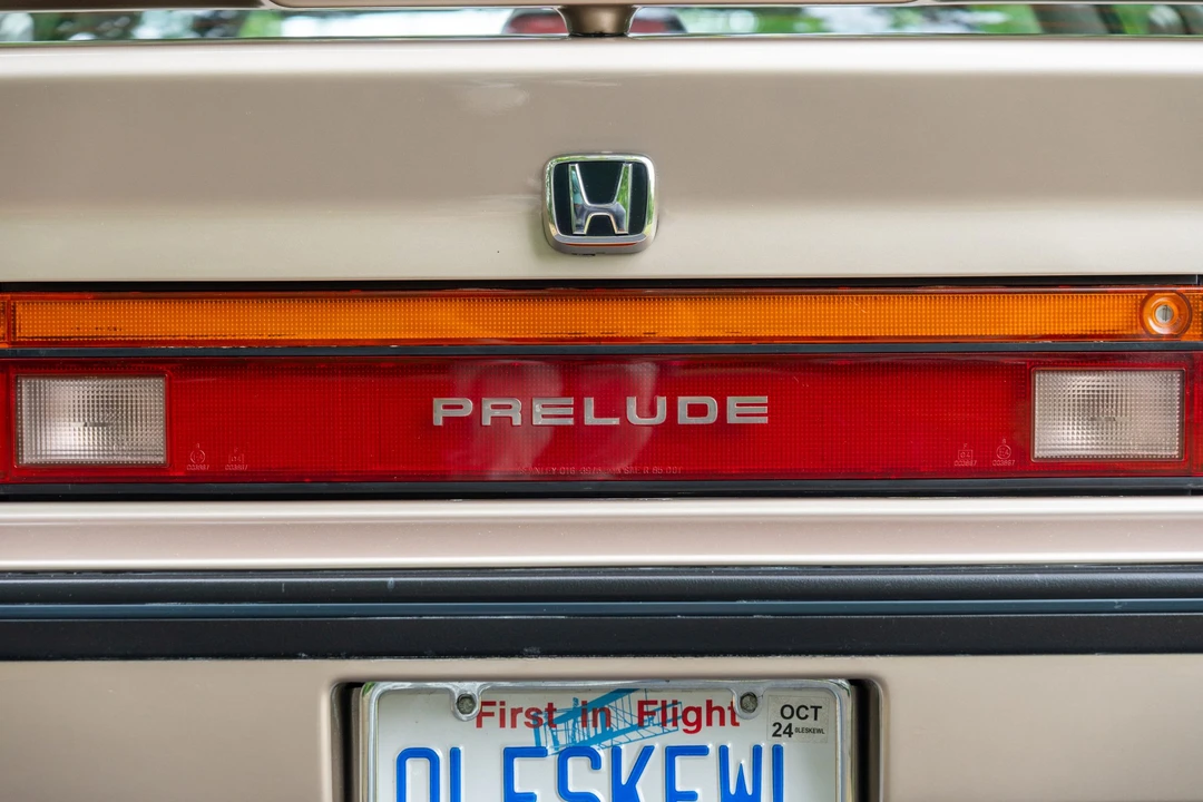1989 Honda Prelude 3rd Gen - Image 27 of 31