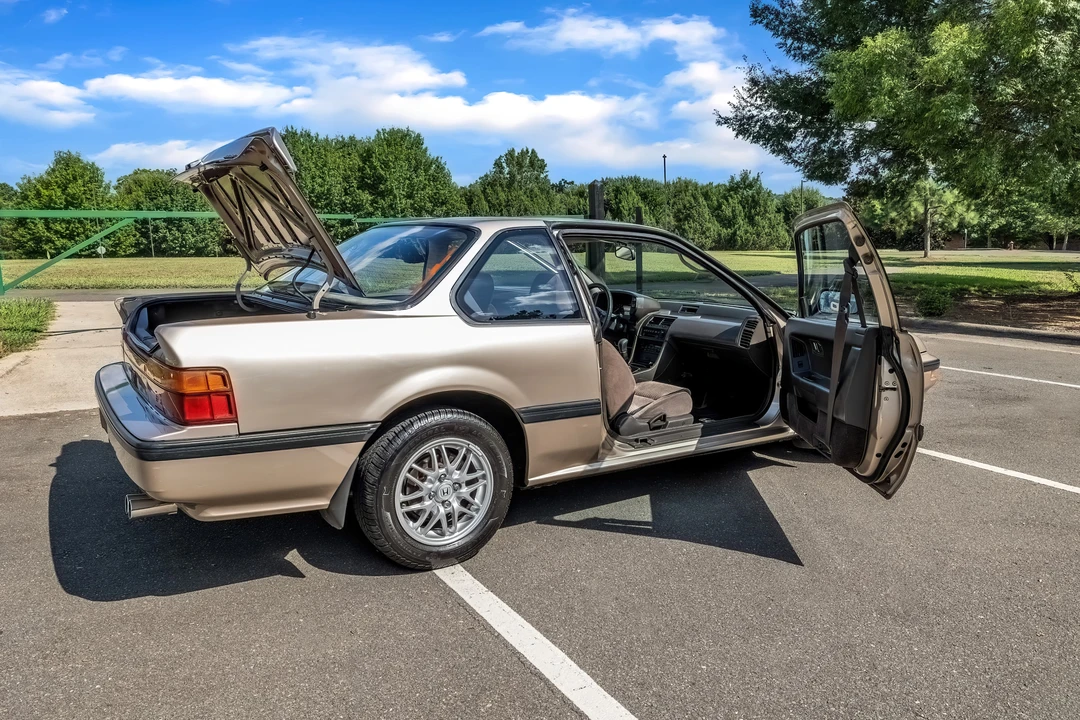 1989 Honda Prelude 3rd Gen - Image 27 of 31