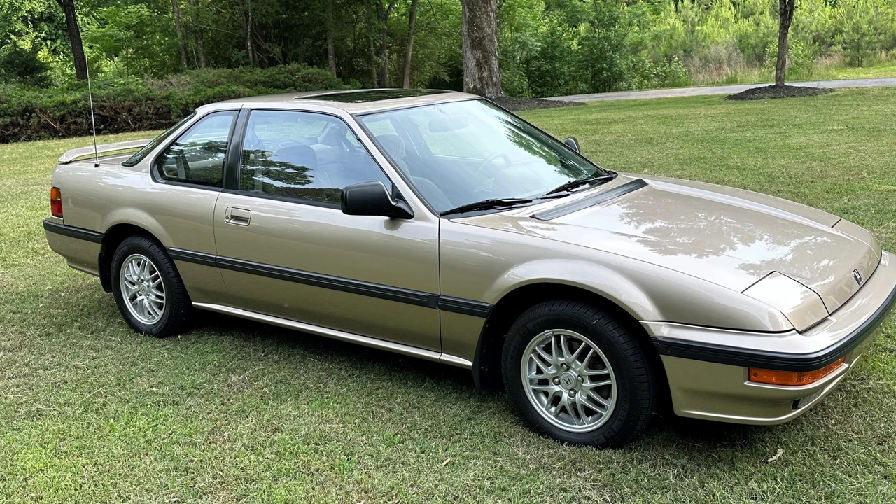 1989 Honda Prelude 3rd Gen - Image 9 of 31