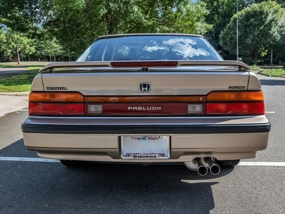 1989 Honda Prelude 3rd Gen - Image 18 of 31