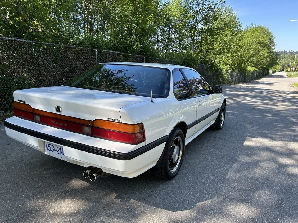 1989 Honda Prelude 3rd Gen - Image 9 of 31