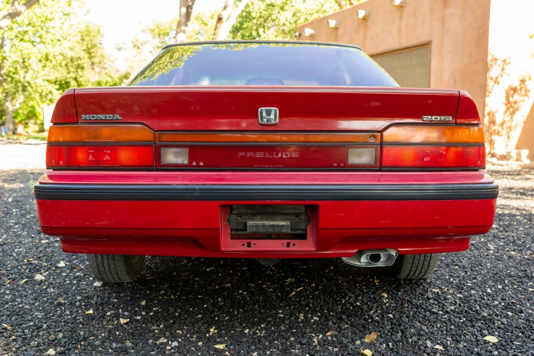 1989 Honda Prelude 3rd Gen - Image 19 of 31