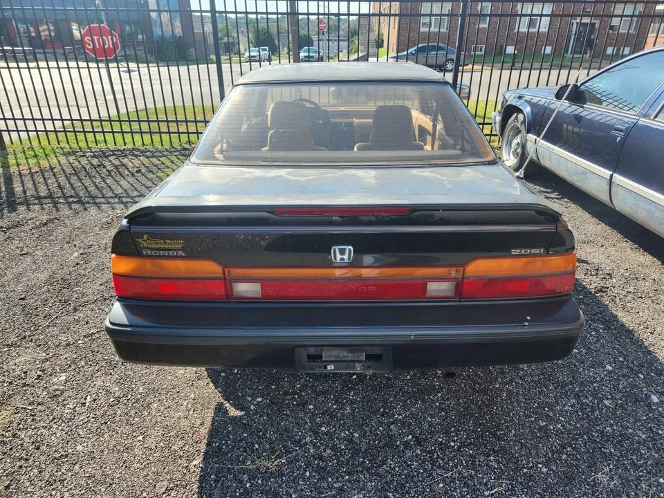 1989 Honda Prelude 3rd Gen - Image 4 of 8