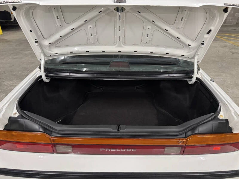 1989 Honda Prelude 3rd Gen - Image 16 of 25
