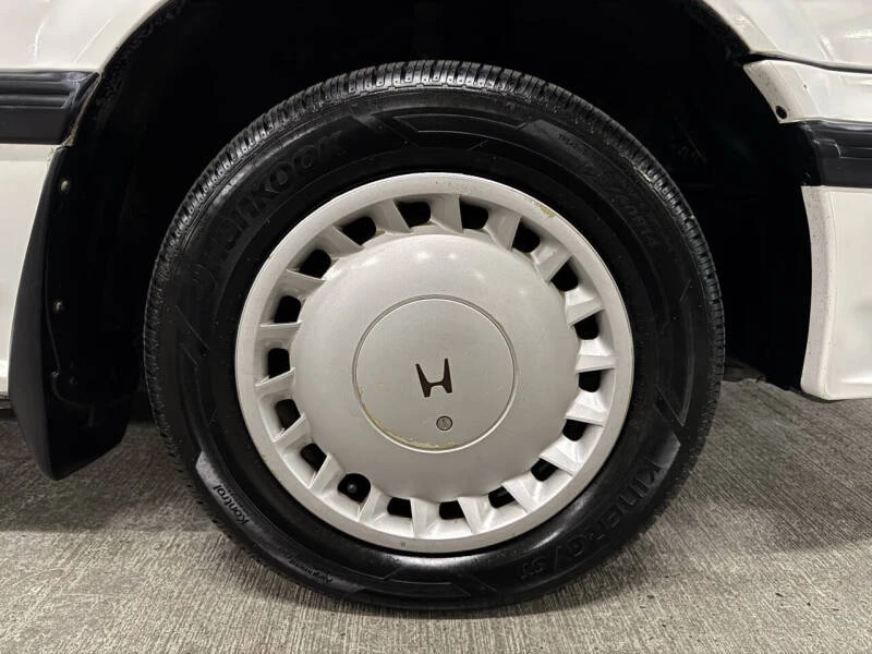 1989 Honda Prelude 3rd Gen - Image 23 of 25