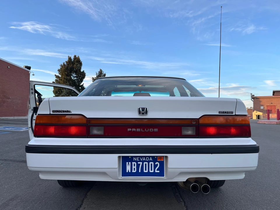 1989 Honda Prelude 3rd Gen - Image 21 of 31