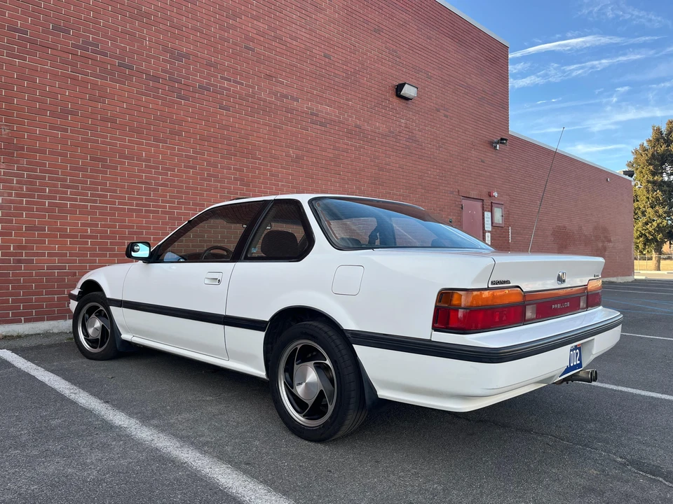 1989 Honda Prelude 3rd Gen - Image 15 of 31
