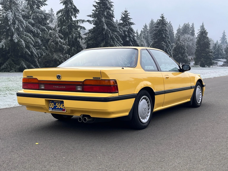 1989 Honda Prelude 3rd Gen - Image 8 of 31