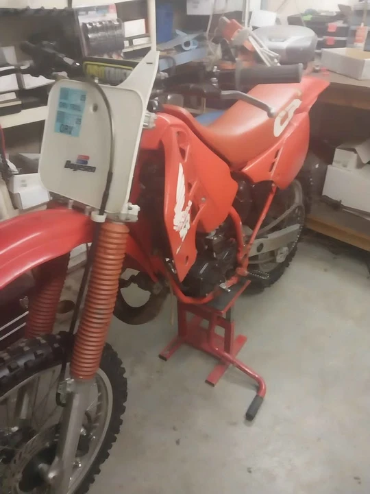 1989 Honda CR-X 2nd Gen - Image 2 of 10