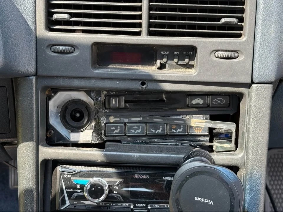 1989 Honda CR-X 2nd Gen - Image 14 of 18