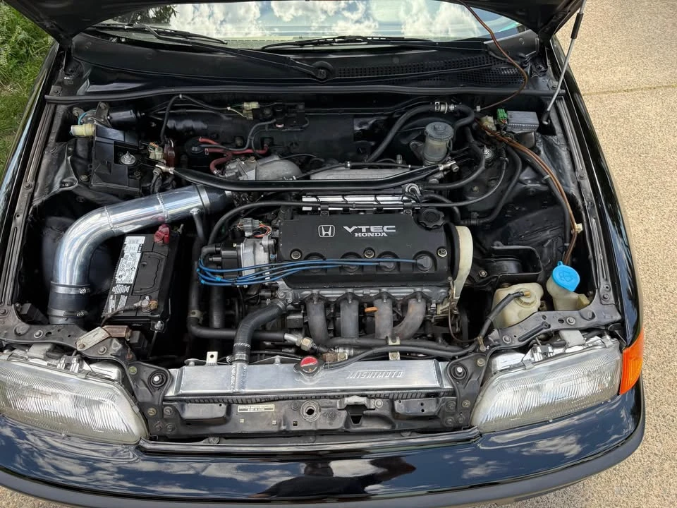 1989 Honda CR-X 2nd Gen - Image 2 of 2