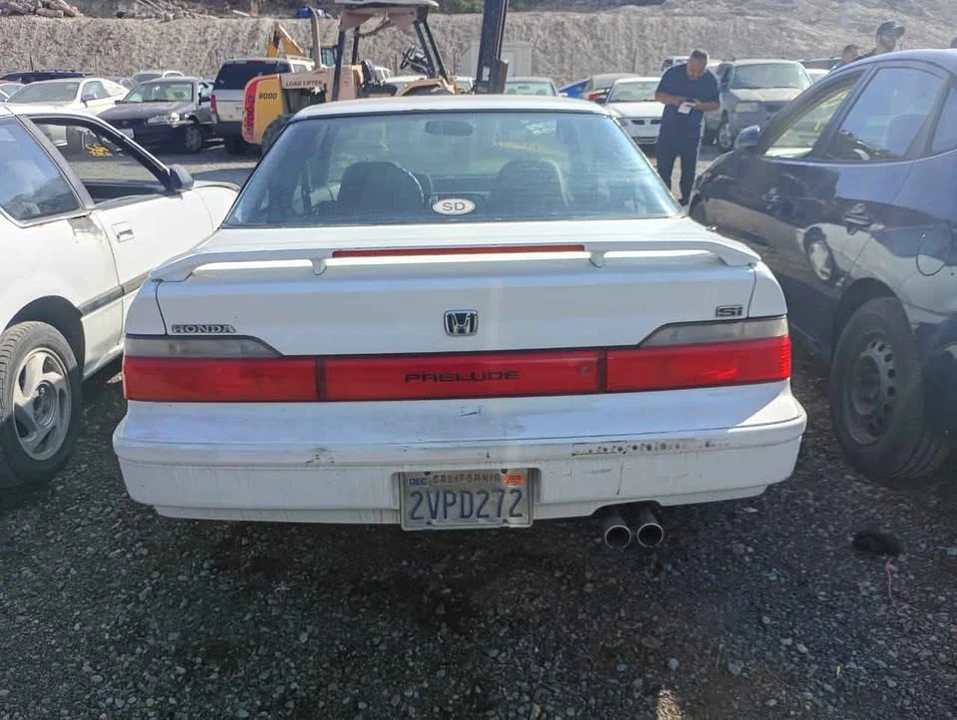 1989 Honda Prelude 3rd Gen - Image 2 of 2