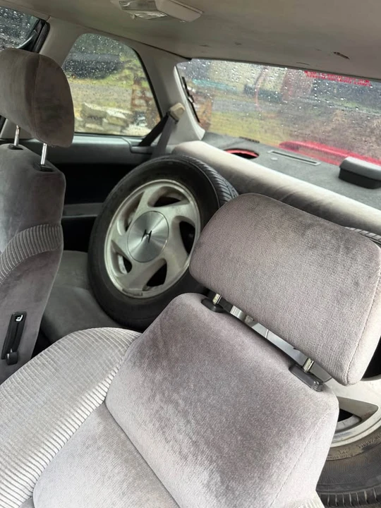 1989 Honda Prelude 3rd Gen - Image 7 of 12