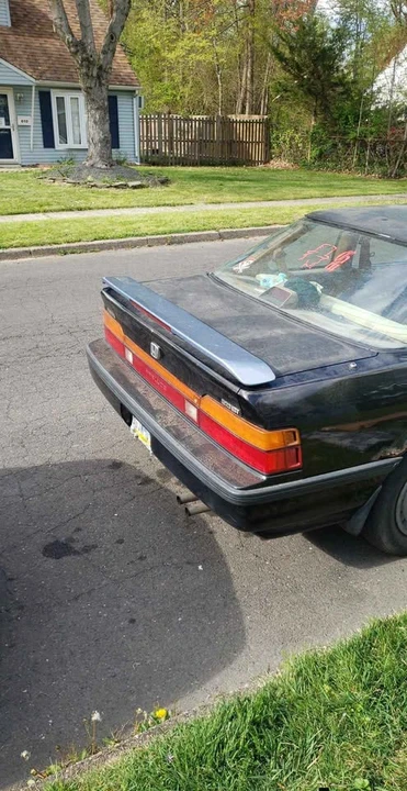 1989 Honda Prelude 3rd Gen - Image 2 of 3