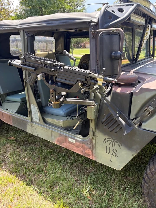 1989 Hummer HMMWV - Image 2 of 18