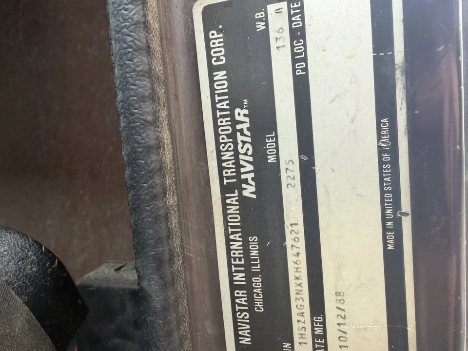 1989 International Harvester - Image 17 of 21