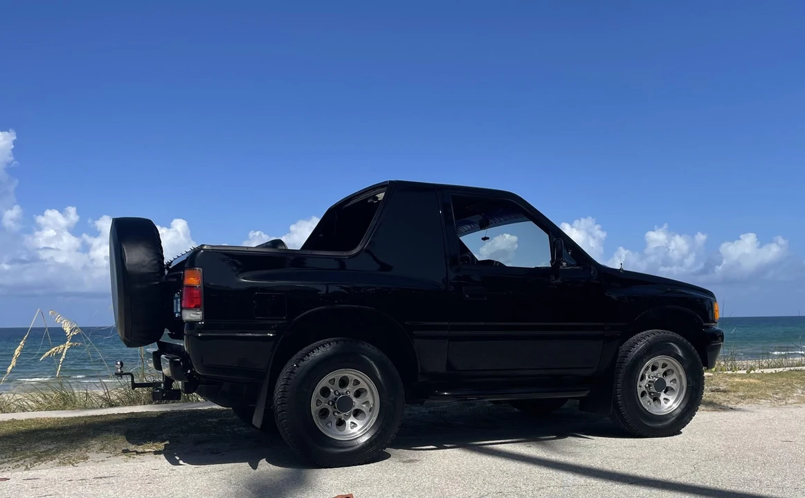 1989 Isuzu Rodeo - Image 17 of 31