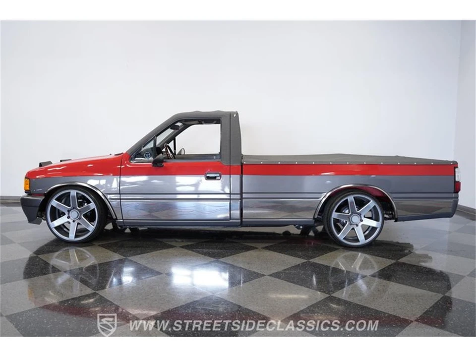 1989 Isuzu Elf - Image 2 of 31