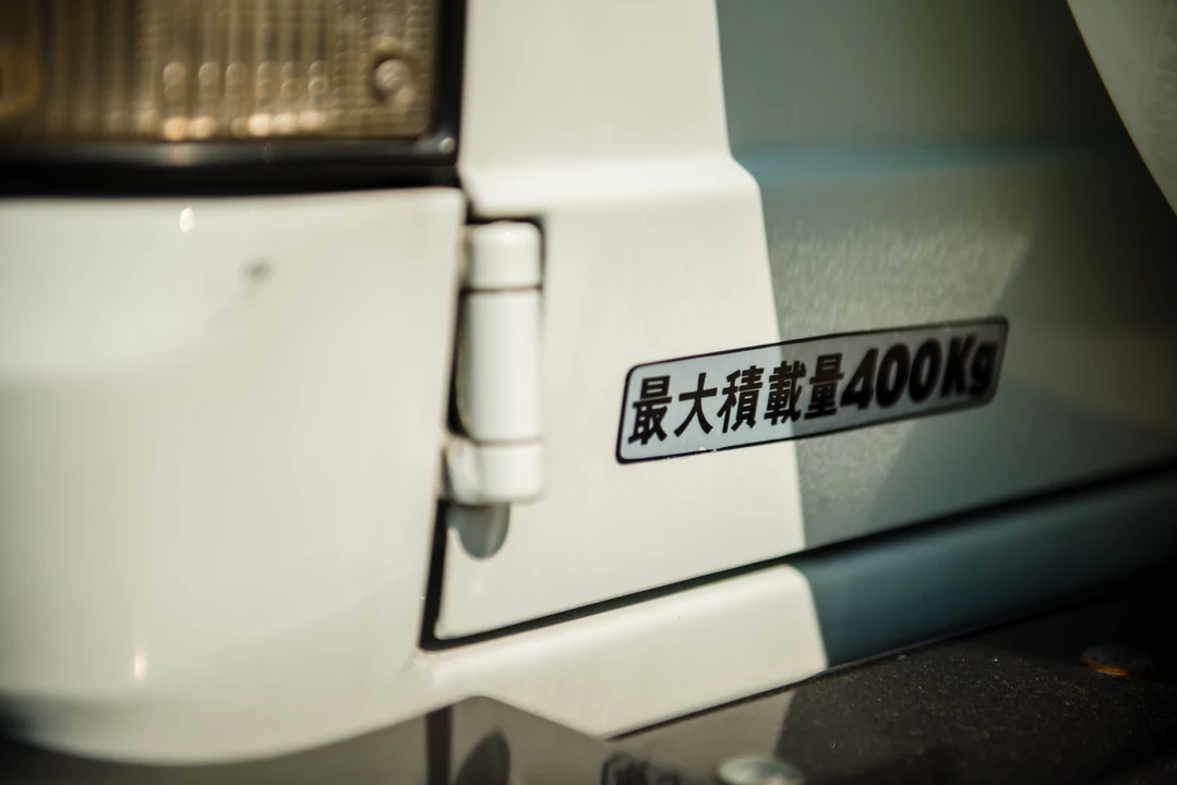 1989 Isuzu Trooper - Image 26 of 31