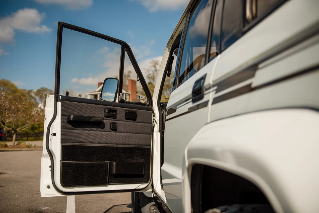 1989 Isuzu Trooper - Image 31 of 31