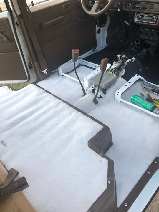 1989 Isuzu Trooper - Image 16 of 27