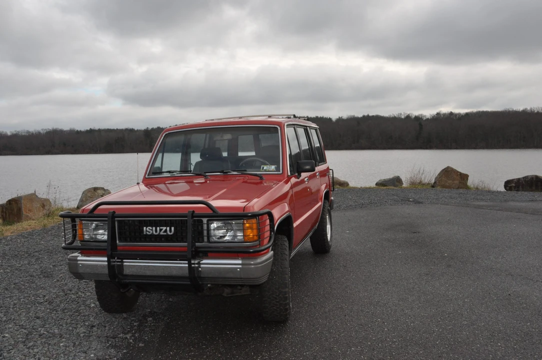 1989 Isuzu Trooper - Image 13 of 31