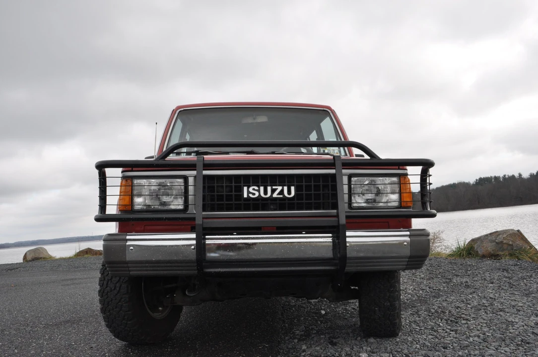 1989 Isuzu Trooper - Image 15 of 31