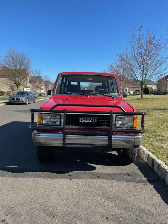 1989 Isuzu Trooper - Image 16 of 31