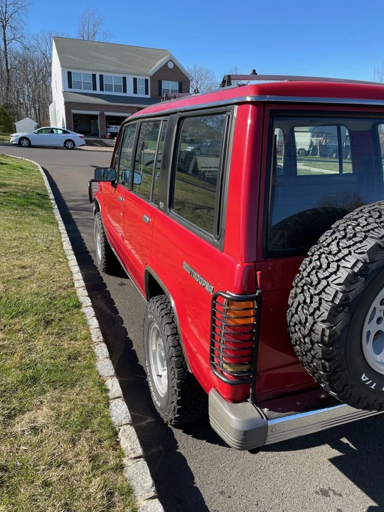 1989 Isuzu Trooper - Image 22 of 31