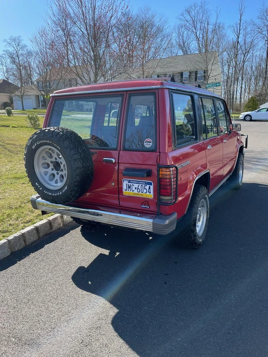 1989 Isuzu Trooper - Image 7 of 31