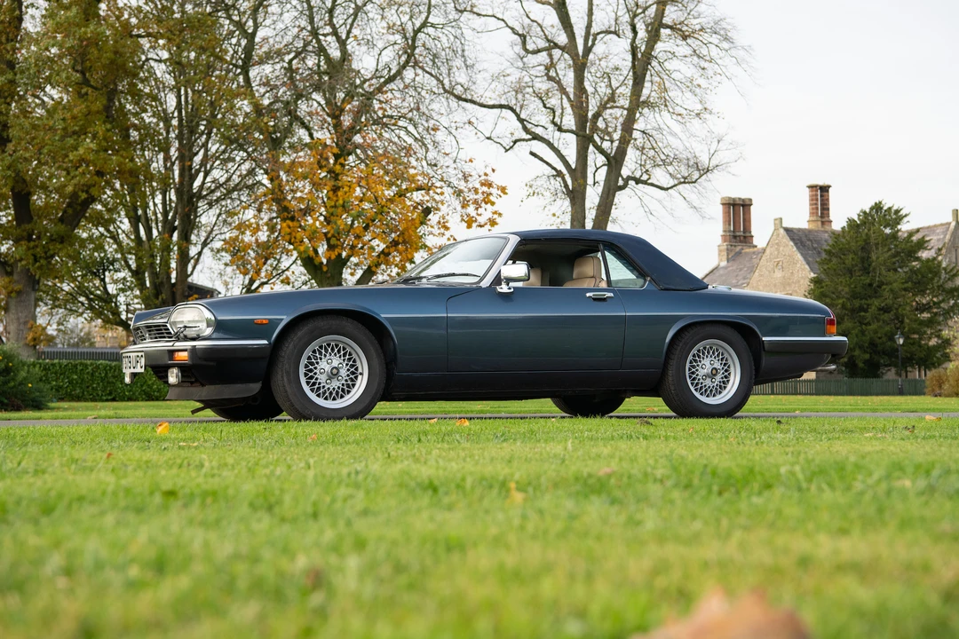 1989 Jaguar XJS Convertible - Image 9 of 31