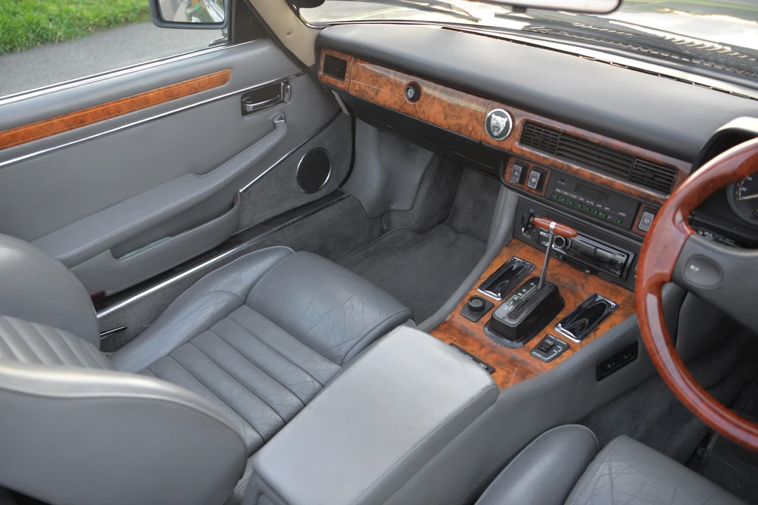 1989 Jaguar XJS Convertible - Image 23 of 31