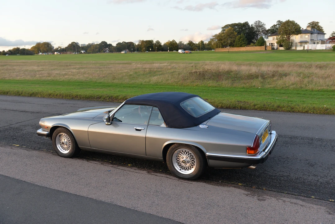 1989 Jaguar XJS Convertible - Image 13 of 31